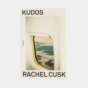 Kudos (Outline Trilogy 3)